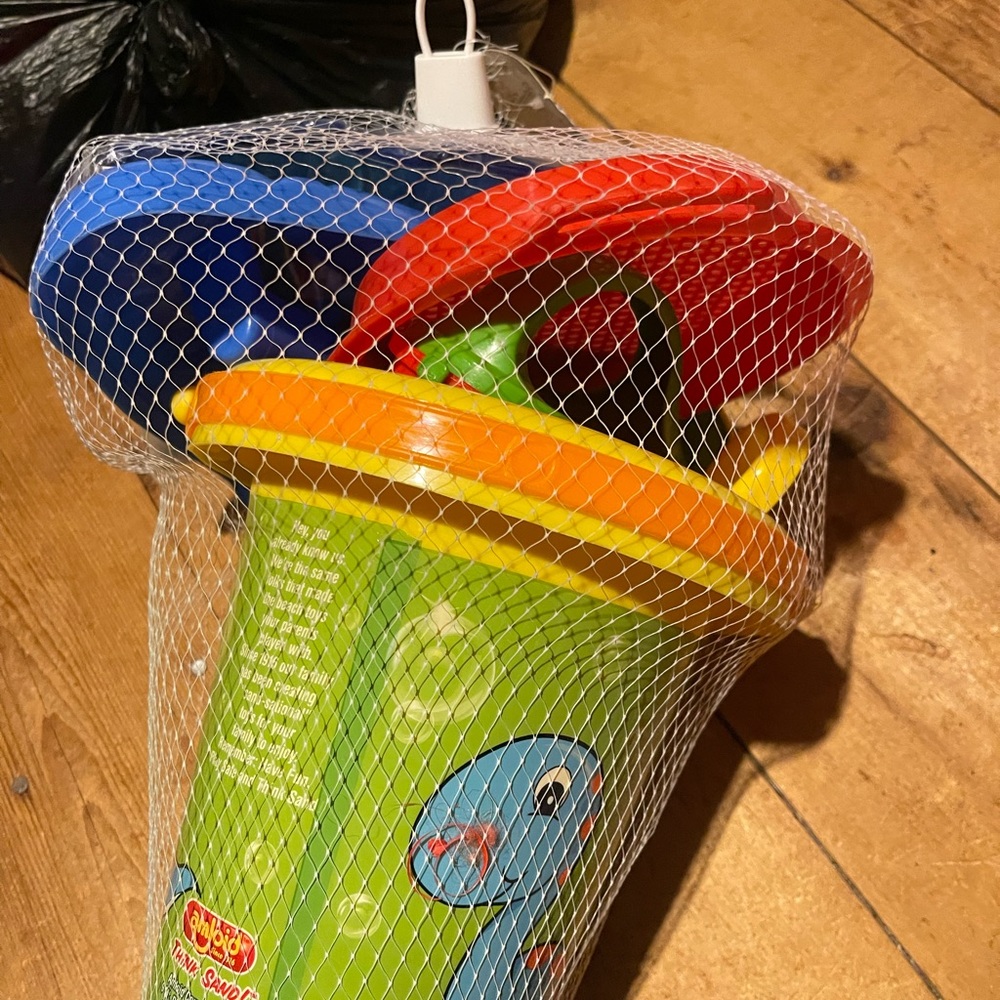 Beach toys